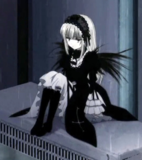 suigintou from rozen maiden sitting